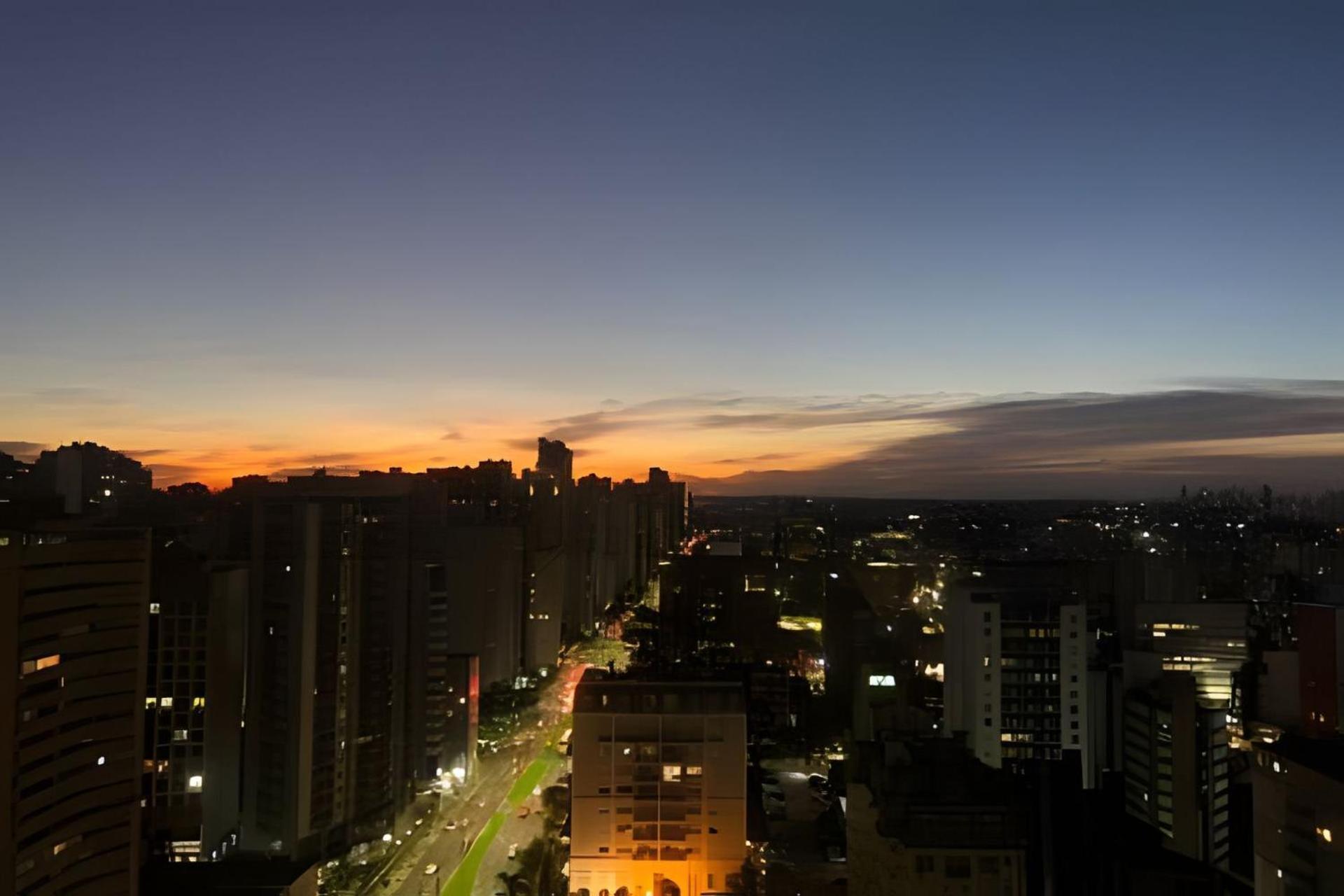Lifespace Curitiba - Apartamentos Urooms Екстериор снимка